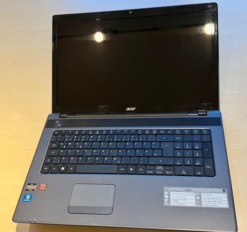 Acer aspire 7250g amd - 17,3",